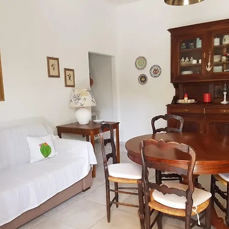 - Fico D'india Apartment *